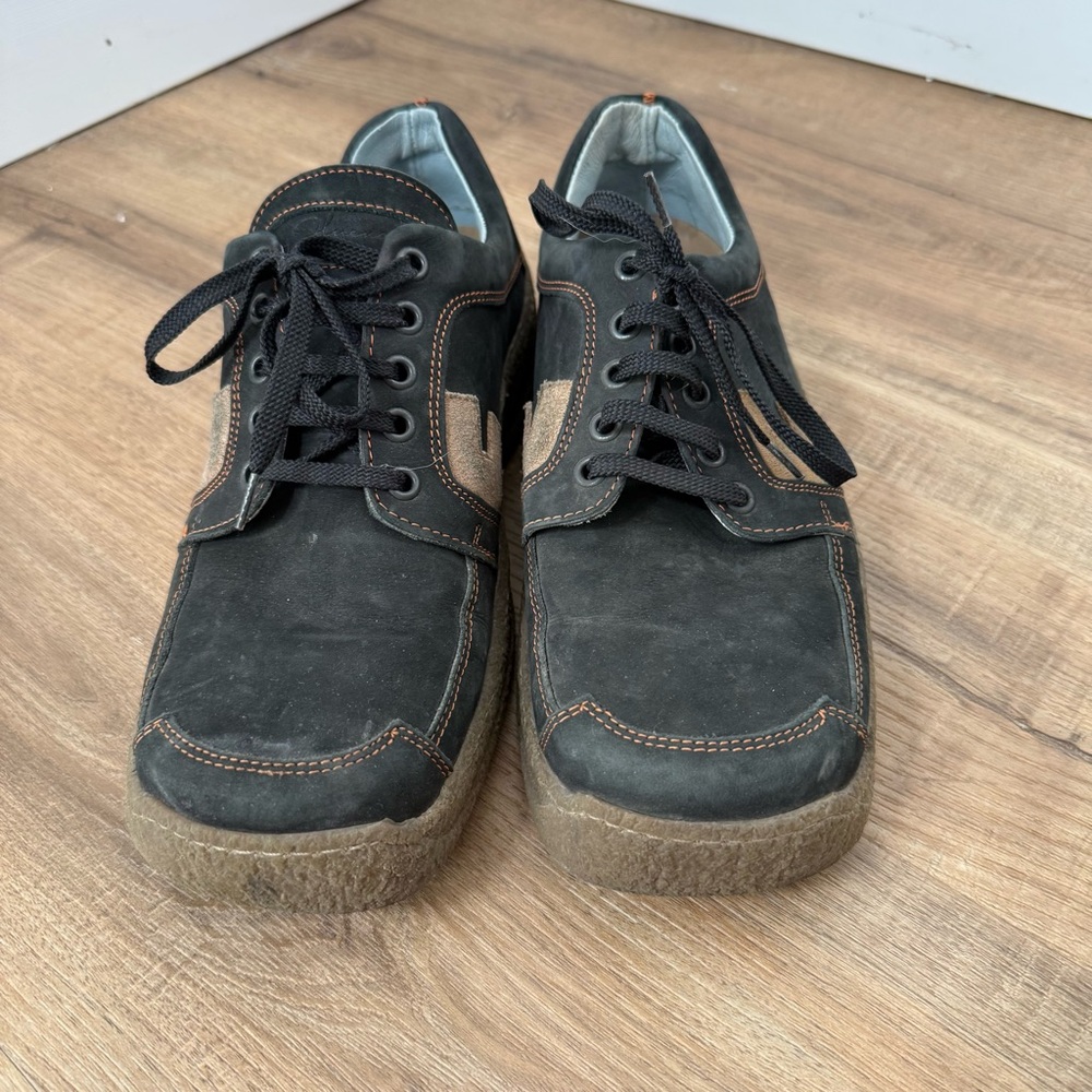 John Fluevog Men's Justin Sneakers Leather Lace up Suede Square Toe Casual 41 - Picture 3 of 9